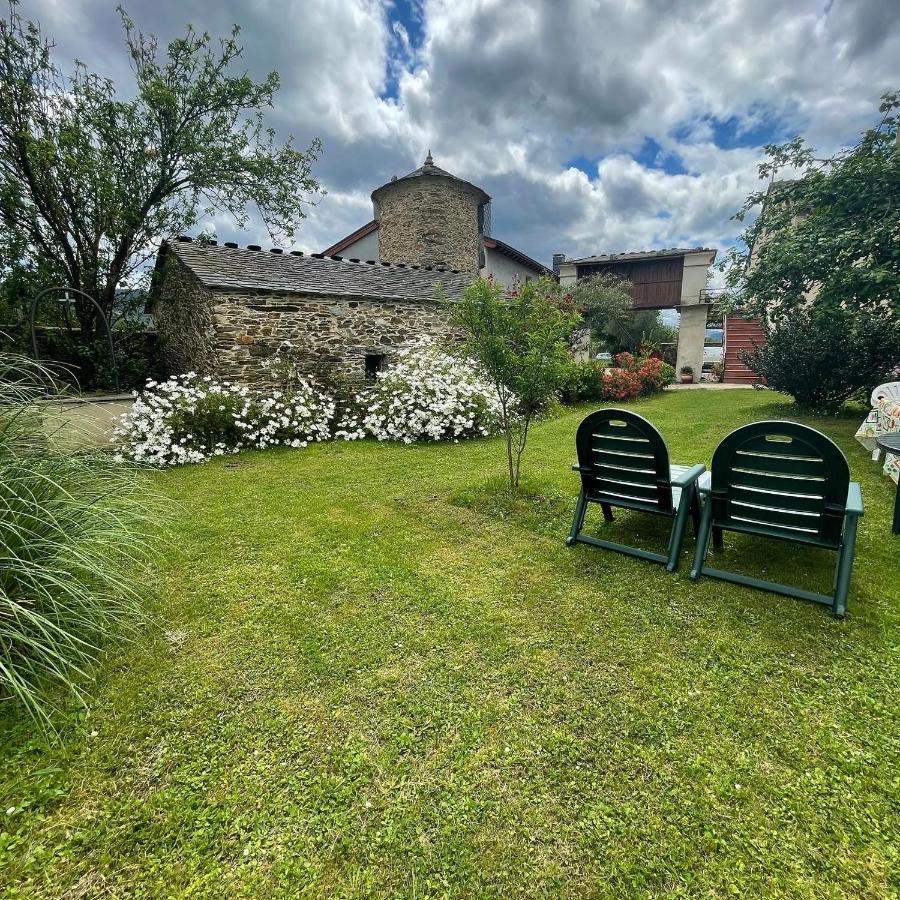 Apartamento Turistico Con Precioso Jardin - Los Gayoles Rural Кастропол Екстериор снимка